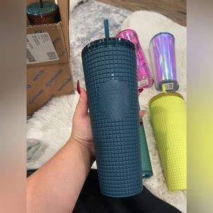 STARBUCKS BLUE TUMBLER